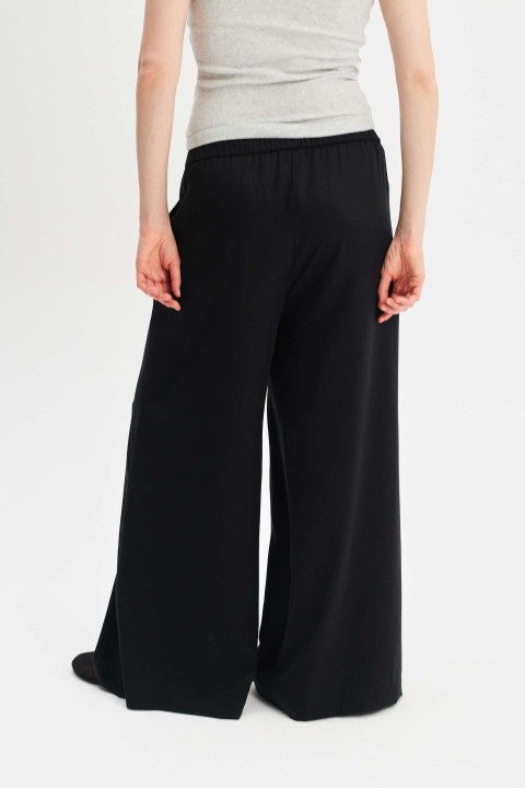 New in | NAREE