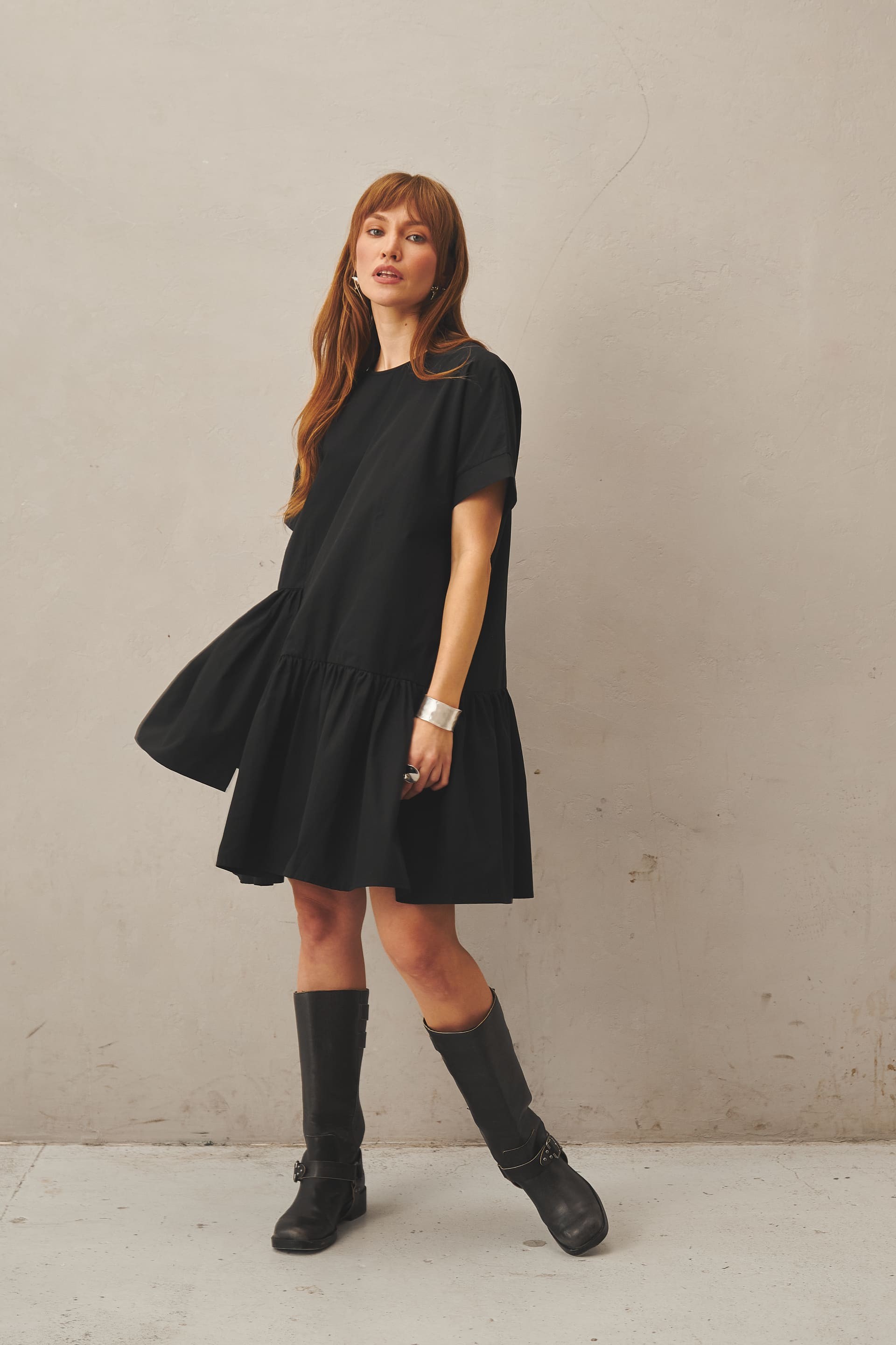 POPPY BLACK