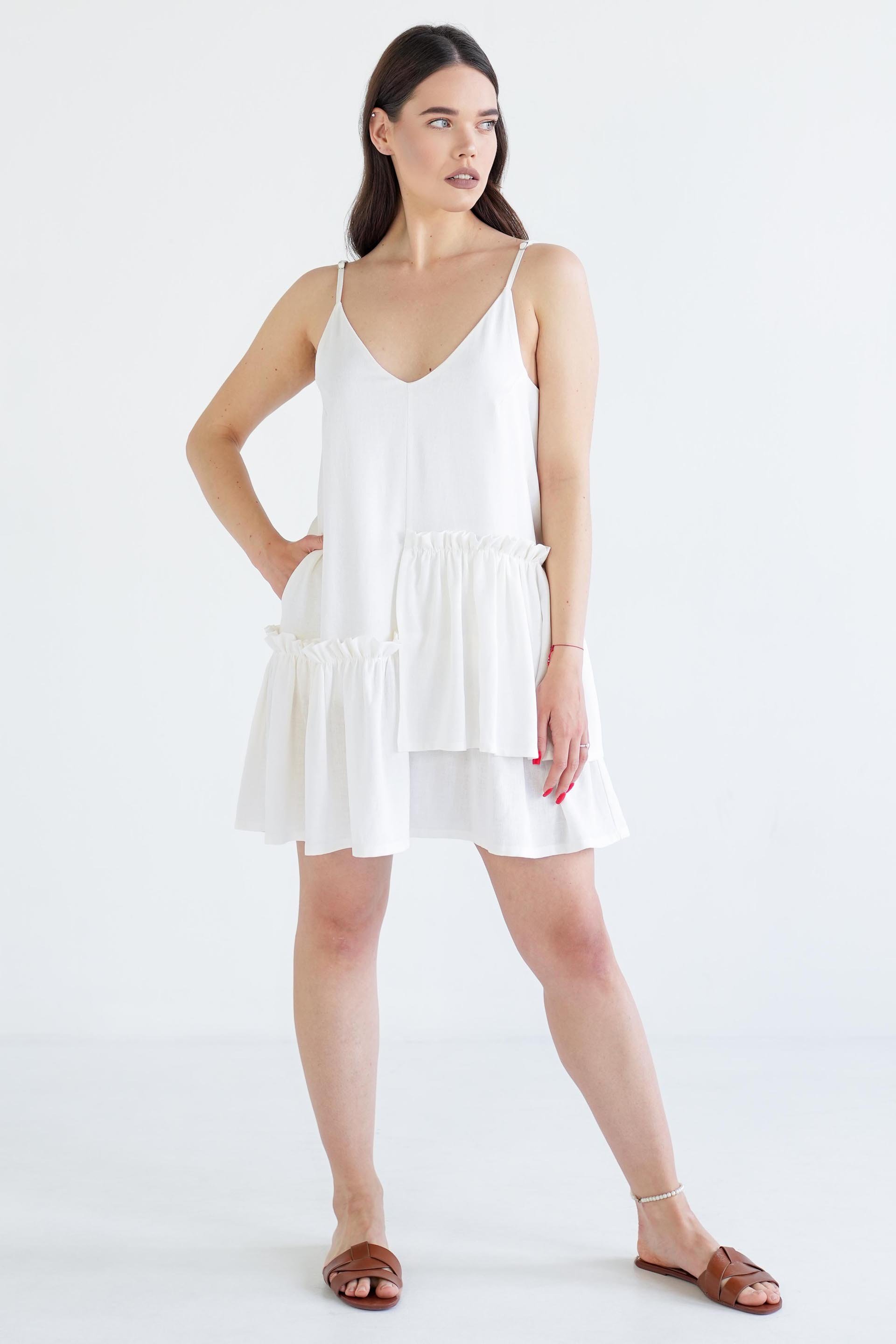 Biała, lniana sukienka mini na ramiączkach Alexa White | Sklep Online Naree