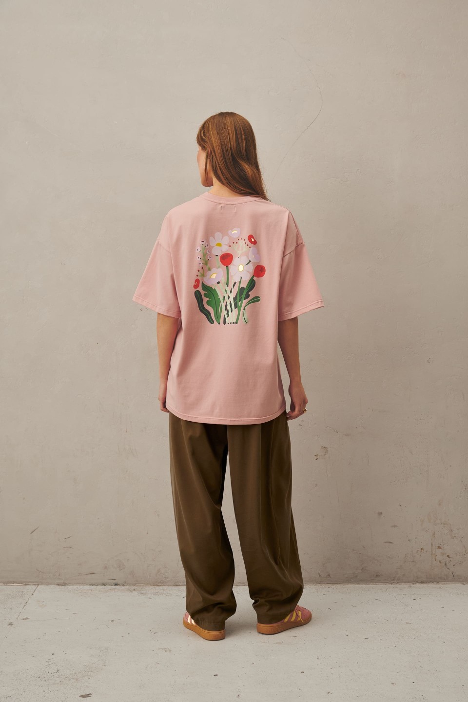 T-SHIRT OVERSIZE PINK FLOWERS (Rozmiar: XXL)
