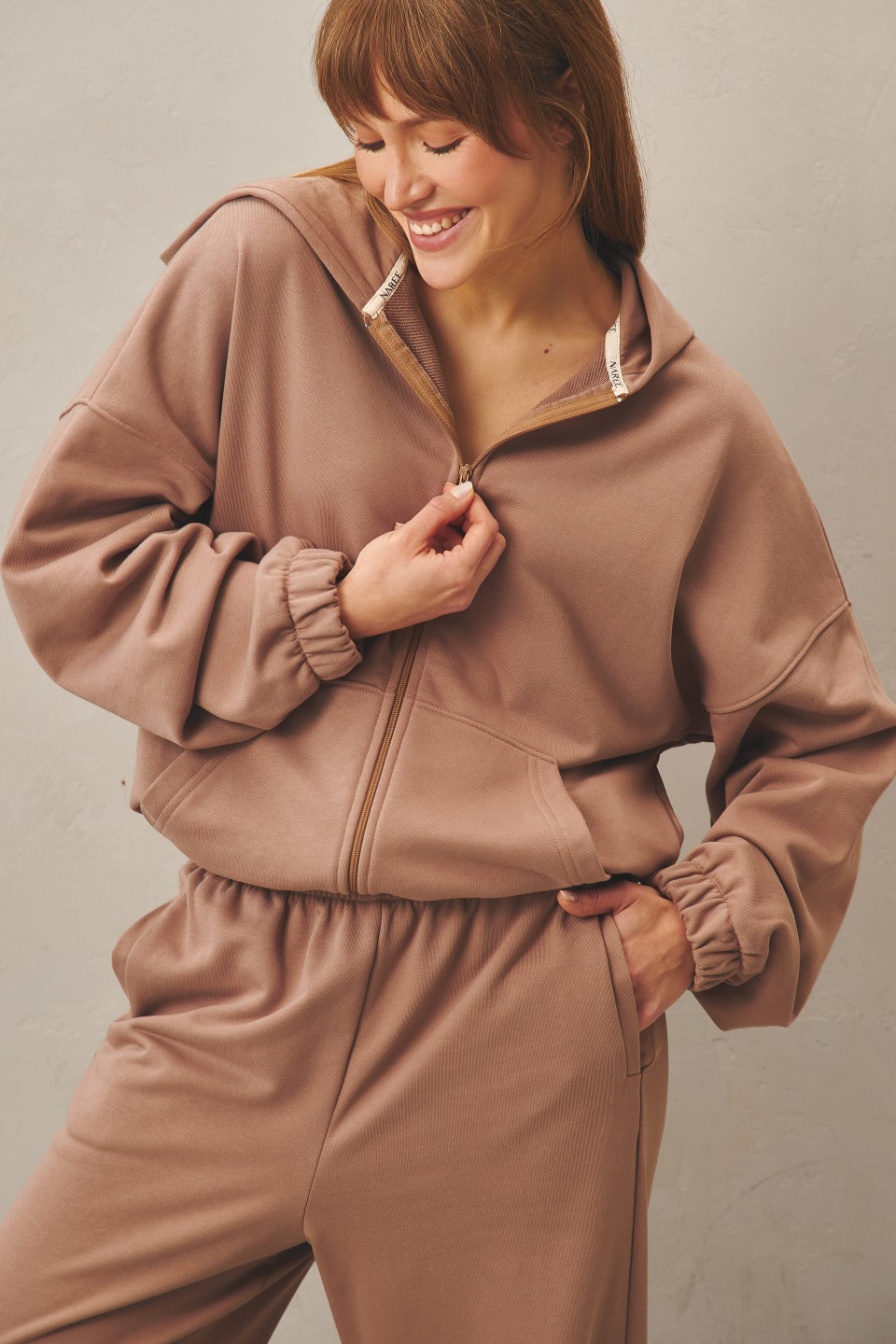 ALYN WARM COCOA (Rozmiar: S)